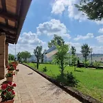 Oda ve Kahvaltı I Pini Di Storaco Filottrano