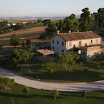 I Pini Di Storaco Oda ve Kahvaltı 4*