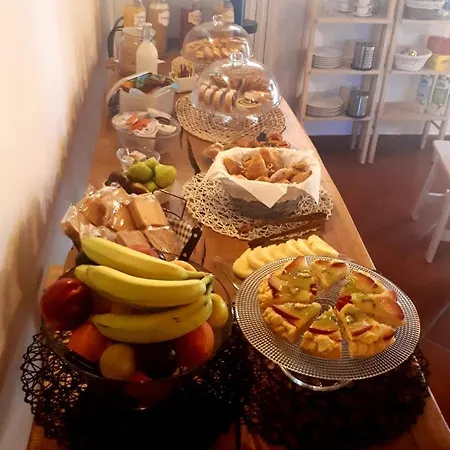 I Pini Di Storaco Alojamento de Acomodação e Pequeno-almoço Filottrano