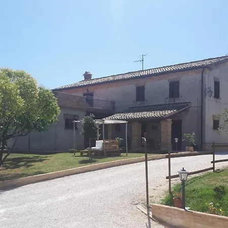 I Pini Di Storaco Panzió Filottrano