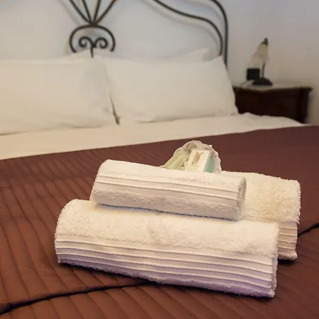 I Pini Di Storaco Отель типа 