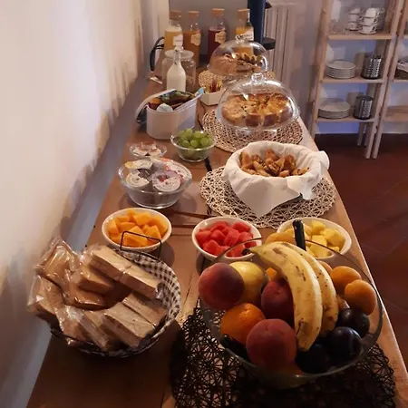 I Pini Di Storaco Alojamento de Acomodação e Pequeno-almoço